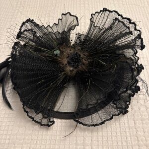 NWOT Hair Fascinator Black